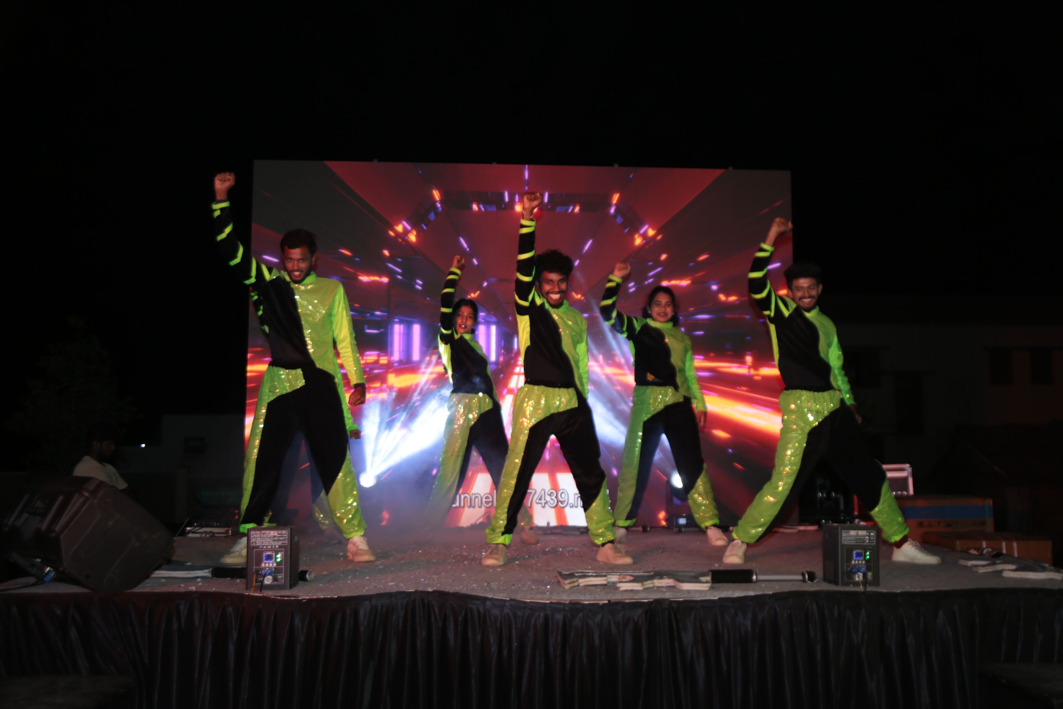 Rhythm of the Night 16